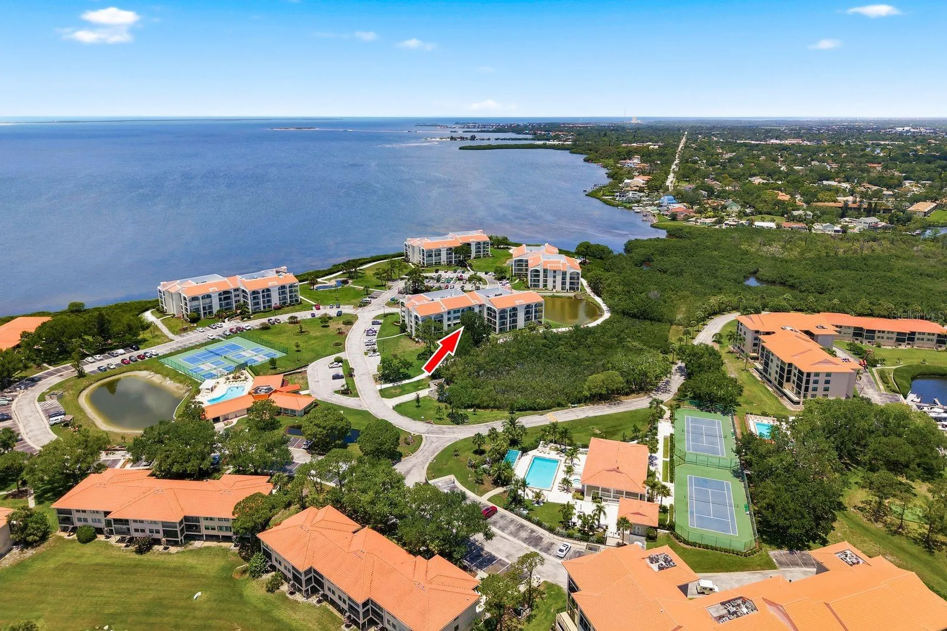 125 Mariner Drive Tarpon Springs FL 34689