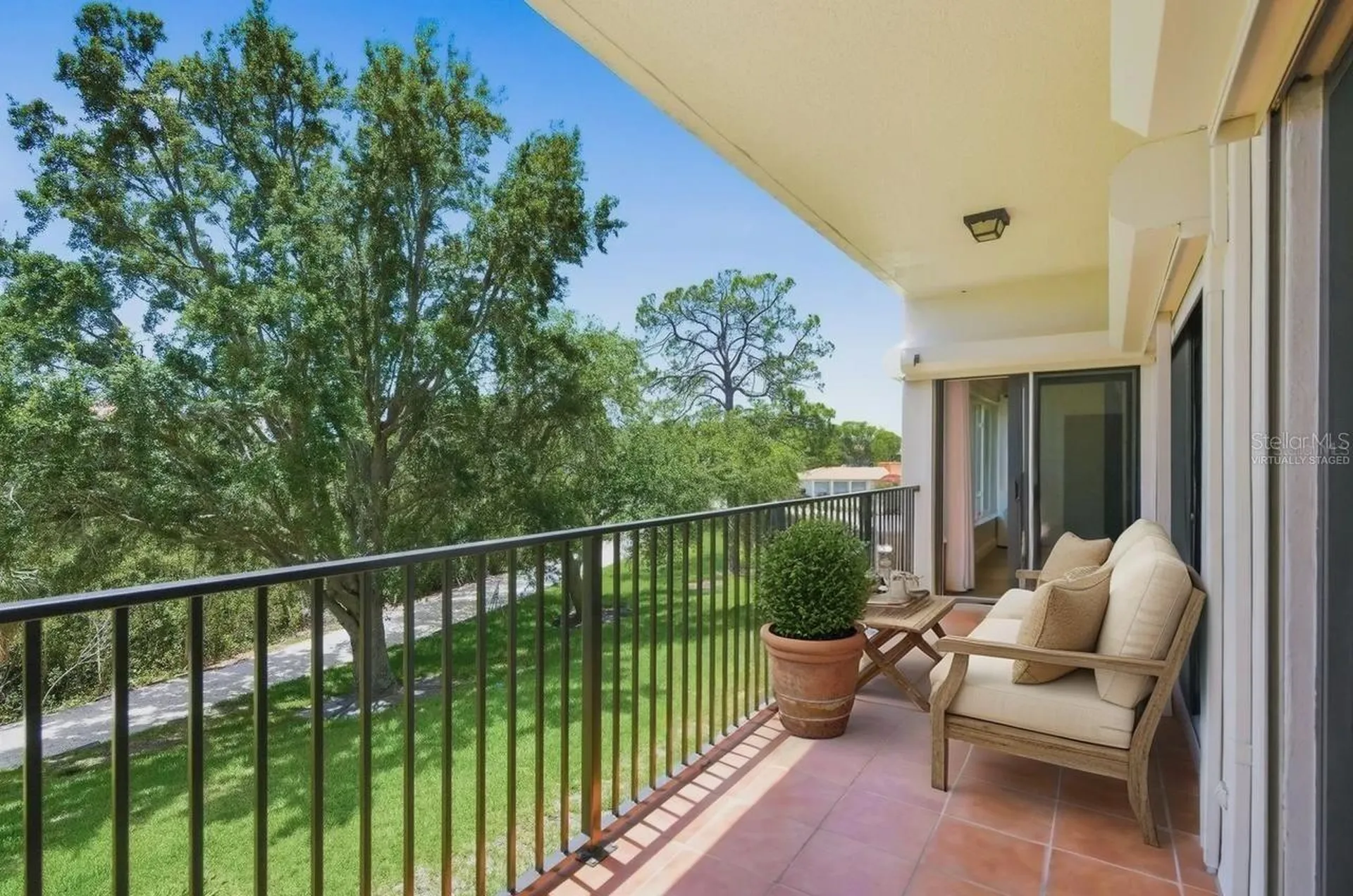 125 Mariner Drive Tarpon Springs FL 34689
