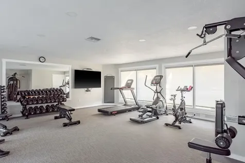 125 Mariner Drive Tarpon Springs FL 34689