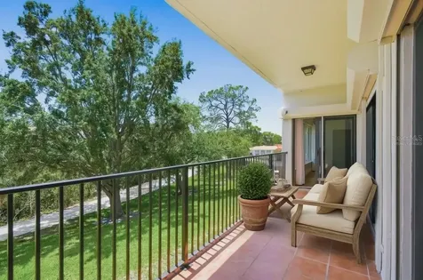125 Mariner Drive Tarpon Springs FL 34689