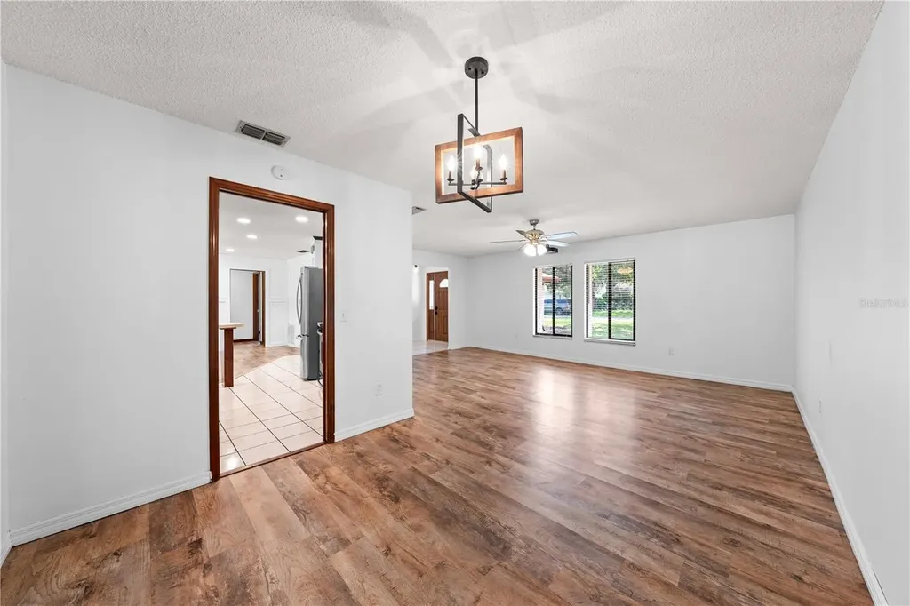 2440 Crane Court St Cloud FL 34771