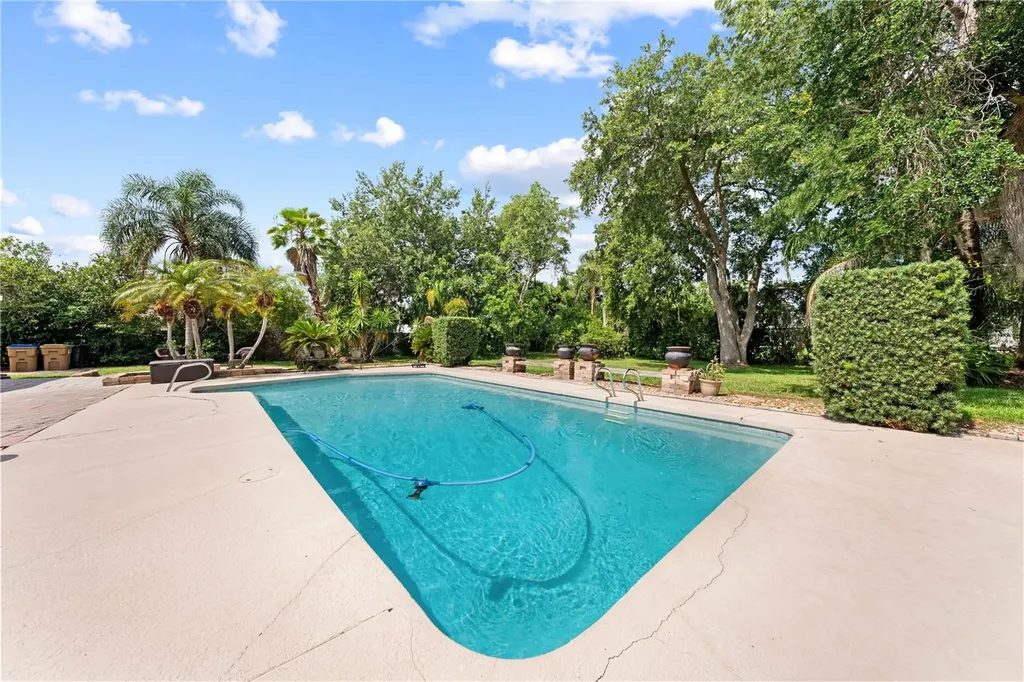 2440 Crane Court St Cloud FL 34771