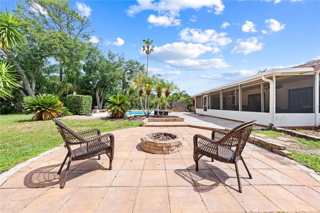2440 Crane Court St Cloud FL 34771
