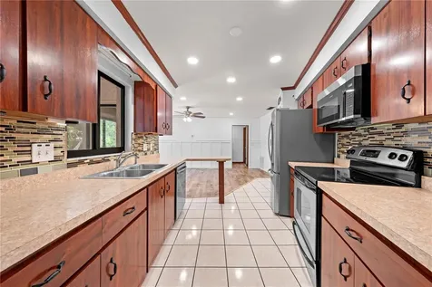 2440 Crane Court St Cloud FL 34771