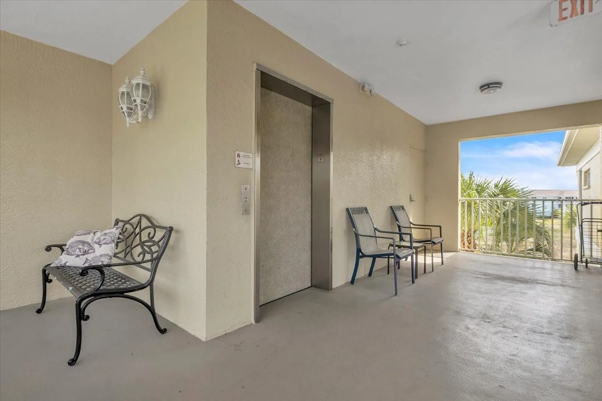 19335 Water Oak Drive Port Charlotte FL 33948