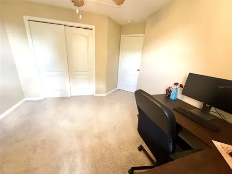 20314 Noble Oak Place Tampa FL 33647