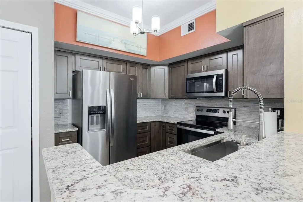 4138 Central Sarasota Parkway Sarasota FL 34238