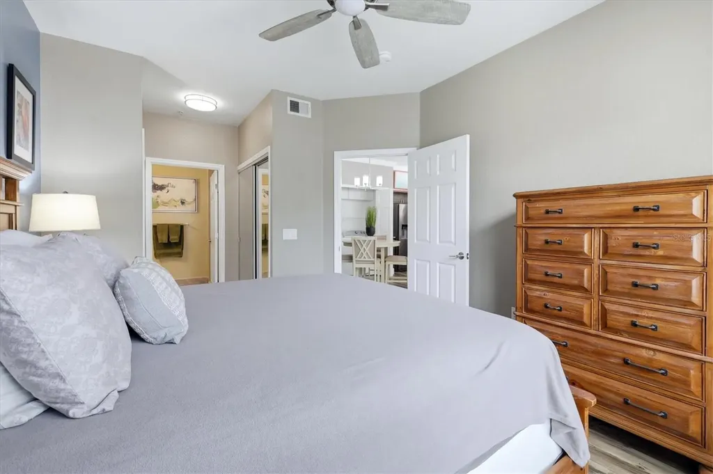 4138 Central Sarasota Parkway Sarasota FL 34238