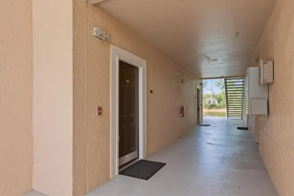 4138 Central Sarasota Parkway Sarasota FL 34238