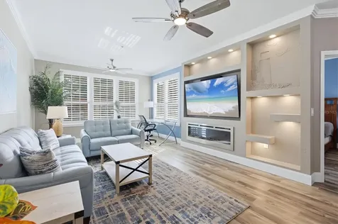 4138 Central Sarasota Parkway Sarasota FL 34238