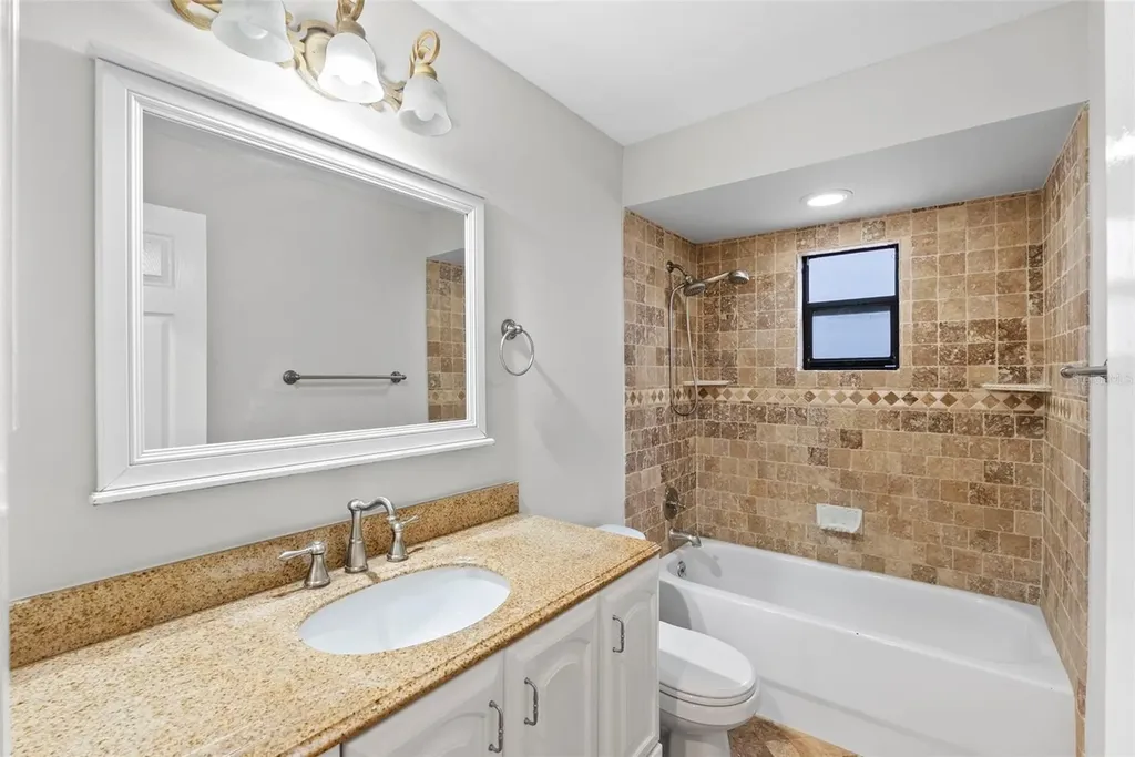 723 Pent Street Tarpon Springs FL 34689