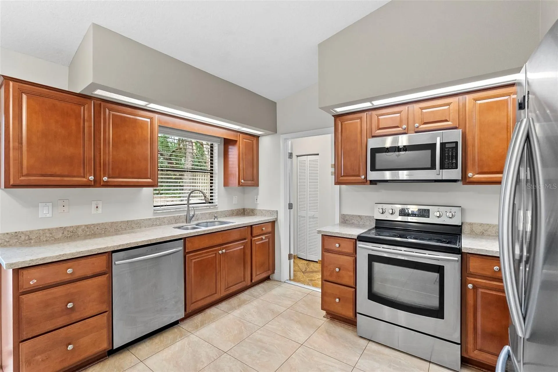 723 Pent Street Tarpon Springs FL 34689
