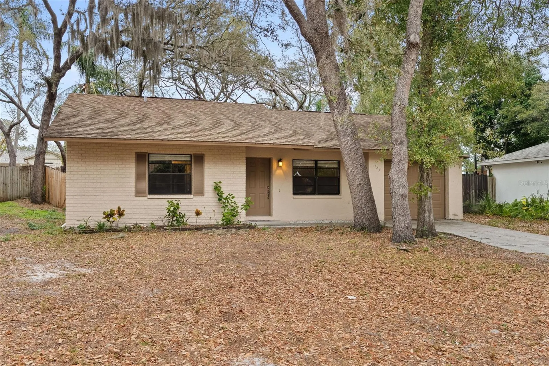 723 Pent Street Tarpon Springs FL 34689