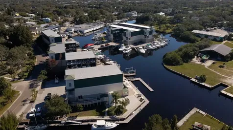 723 Pent Street Tarpon Springs FL 34689