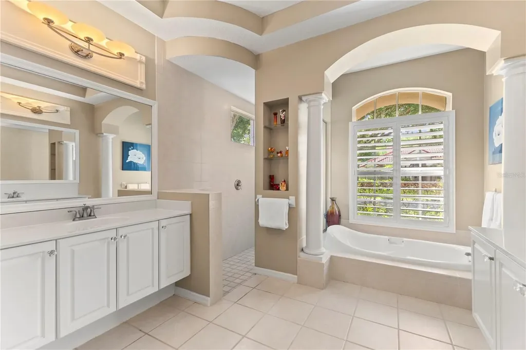 17861 Arbor Greene Drive Tampa FL 33647