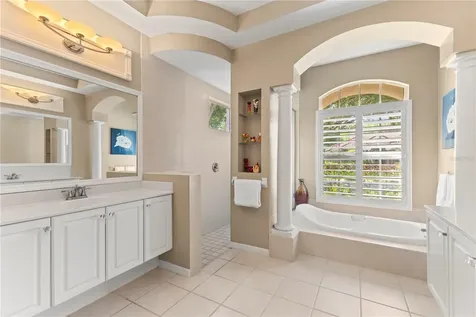 17861 Arbor Greene Drive Tampa FL 33647