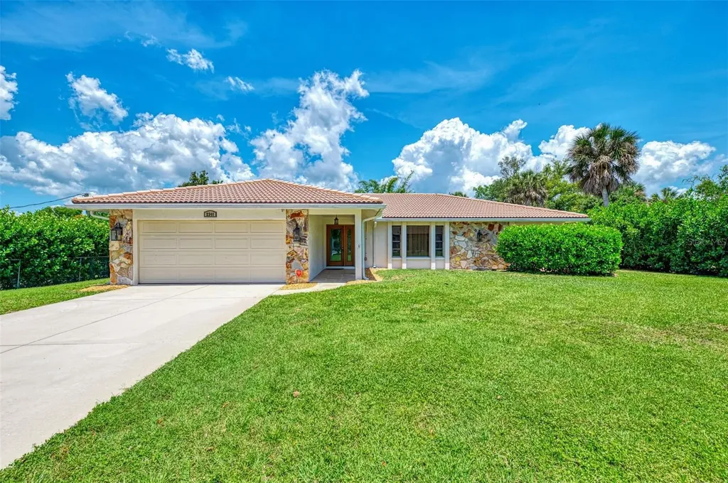 2340 Palmetto Street Nokomis FL 34275
