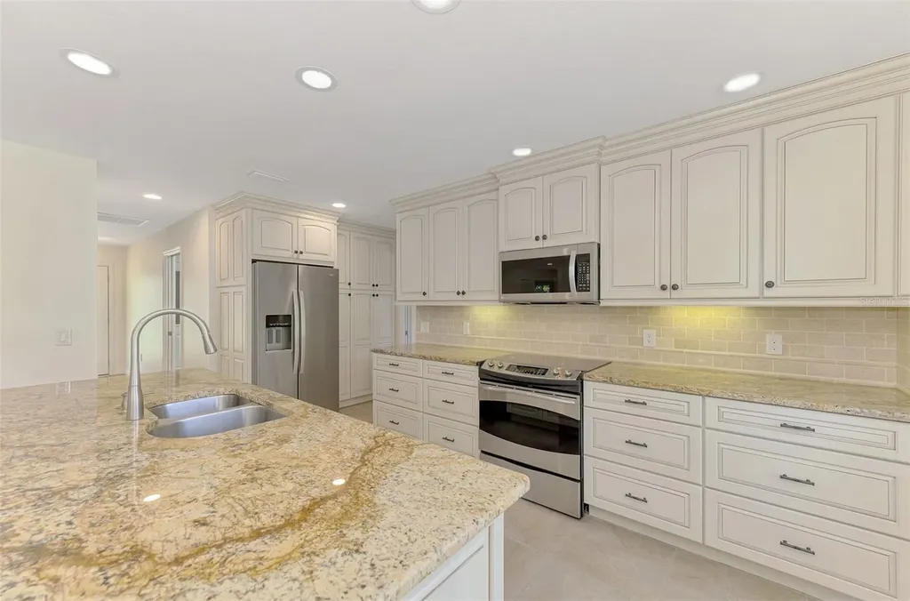 2340 Palmetto Street Nokomis FL 34275