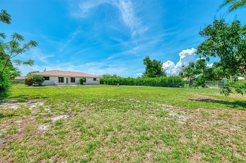 2340 Palmetto Street Nokomis FL 34275