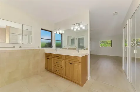 2340 Palmetto Street Nokomis FL 34275