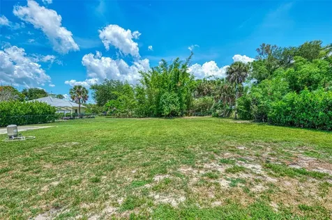 2340 Palmetto Street Nokomis FL 34275