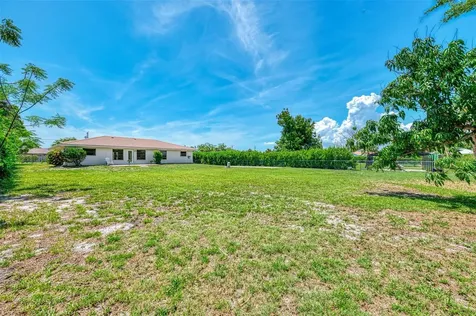 2340 Palmetto Street Nokomis FL 34275