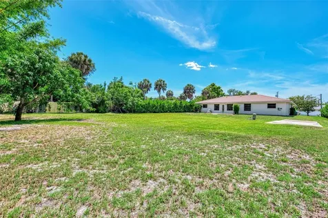 2340 Palmetto Street Nokomis FL 34275
