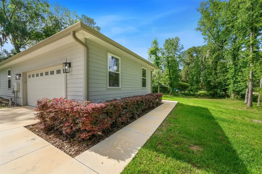 601 SE 4th Avenue Melrose FL 32666