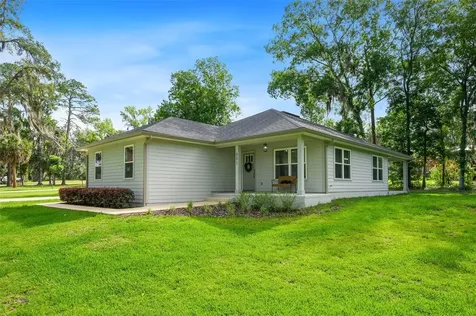 601 SE 4th Avenue Melrose FL 32666