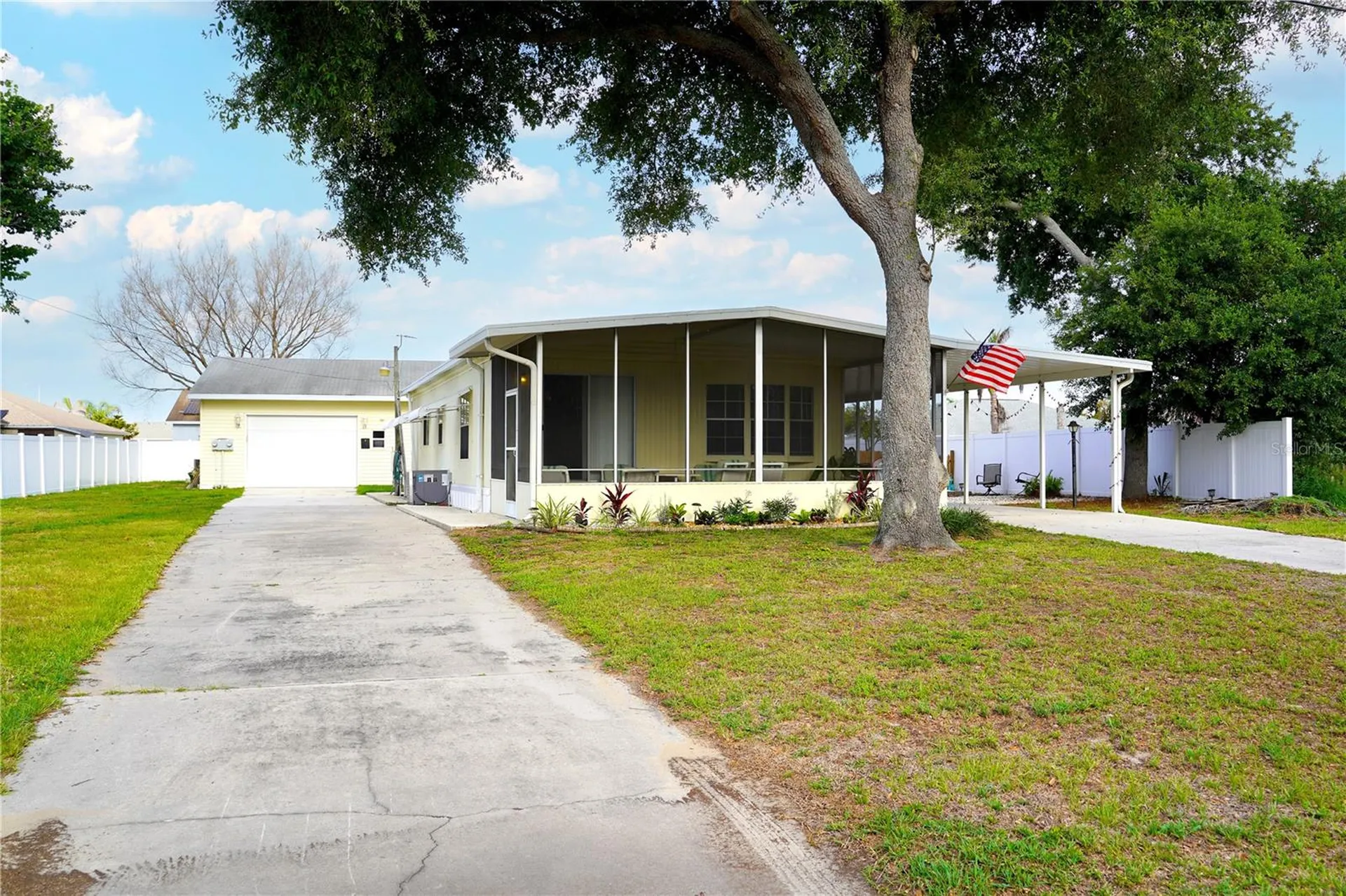 5747 E Lake Fox Drive Winter Haven FL 33884