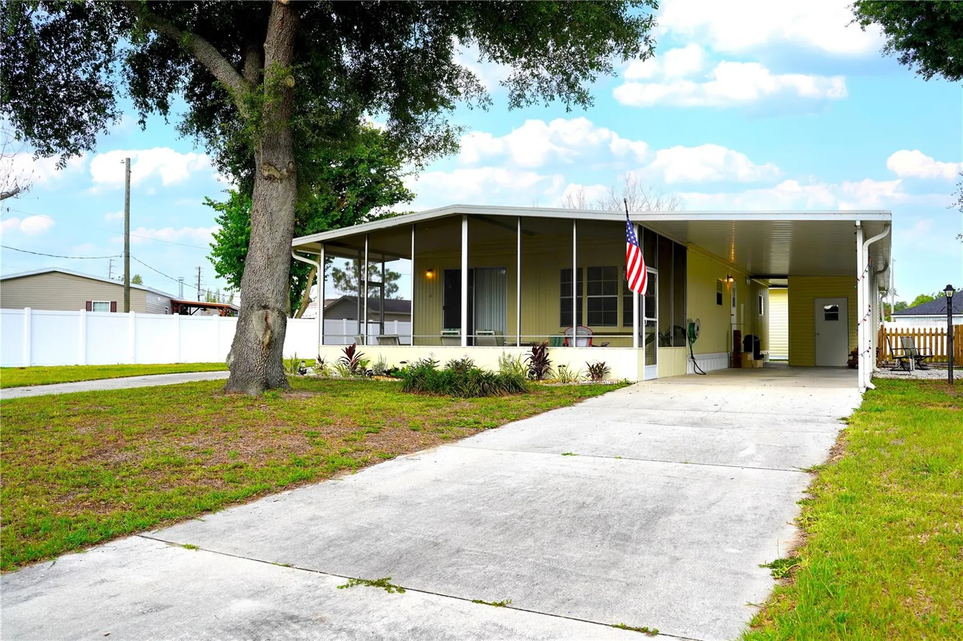 5747 E Lake Fox Drive Winter Haven FL 33884