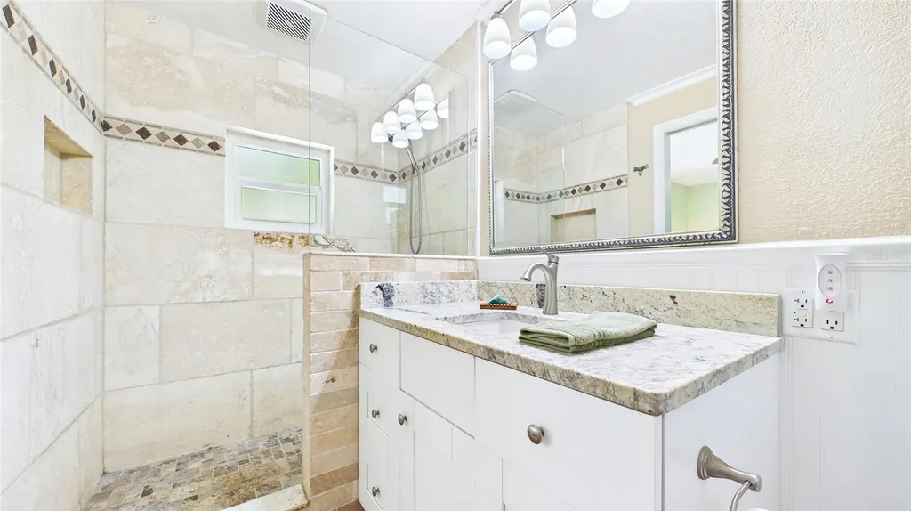 5005 24th Avenue S Gulfport FL 33707