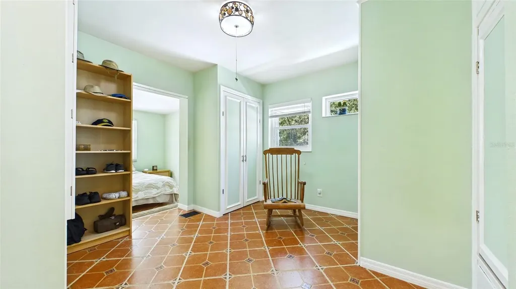 5005 24th Avenue S Gulfport FL 33707