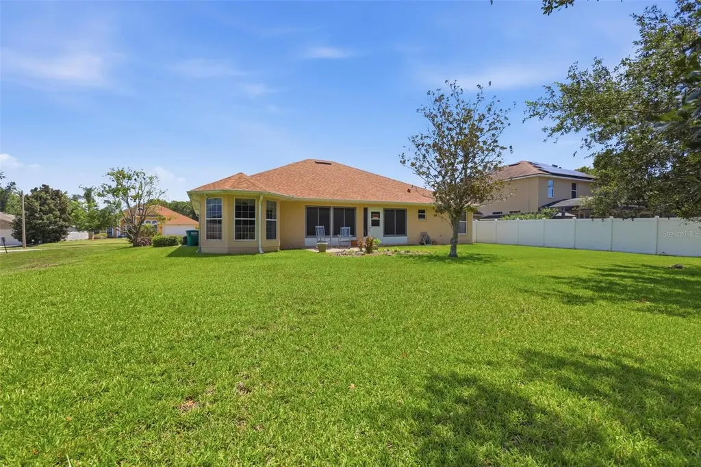 694 Shawsbury Way Deltona FL 32725
