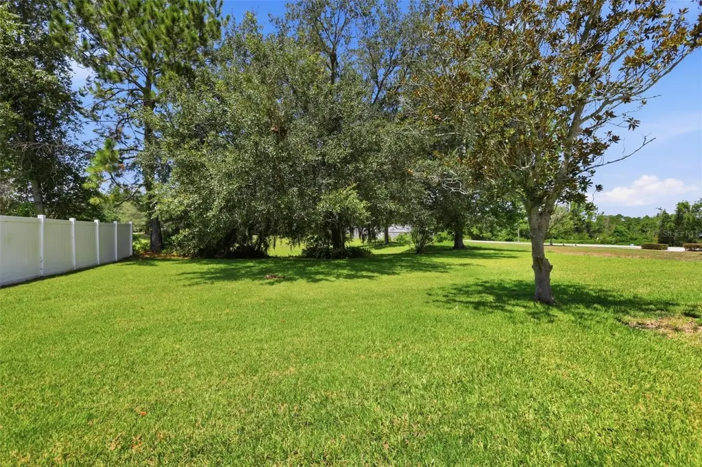 694 Shawsbury Way Deltona FL 32725