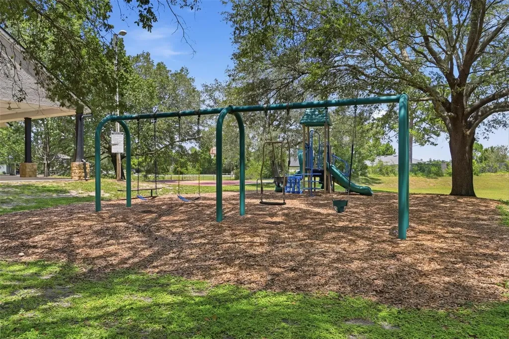 694 Shawsbury Way Deltona FL 32725