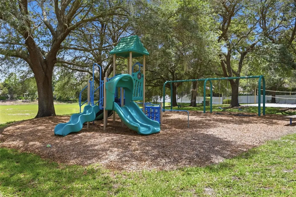694 Shawsbury Way Deltona FL 32725