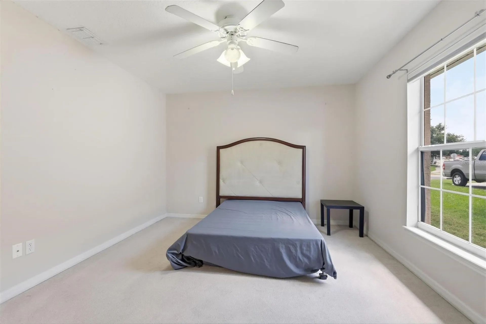 694 Shawsbury Way Deltona FL 32725