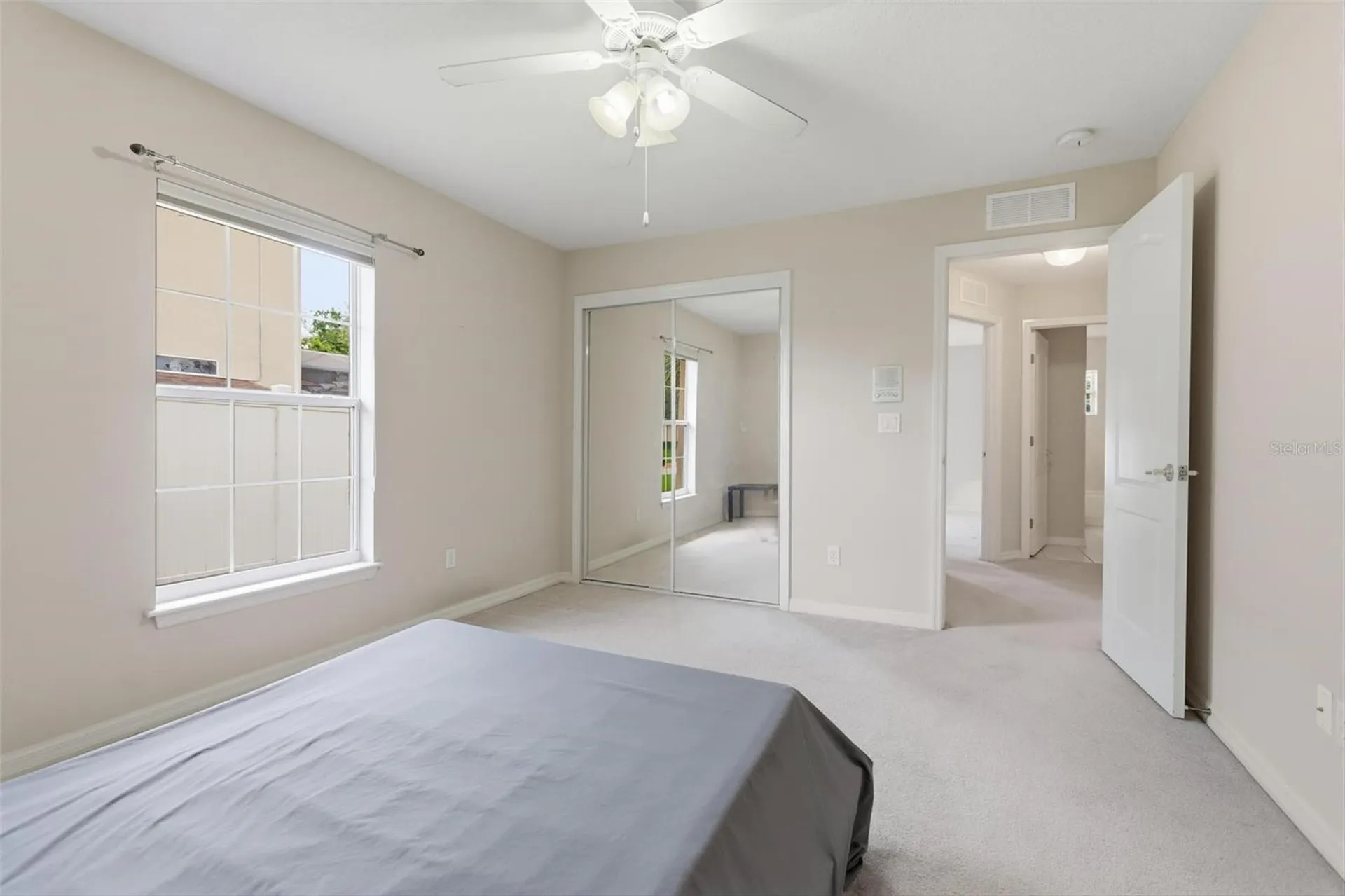 694 Shawsbury Way Deltona FL 32725
