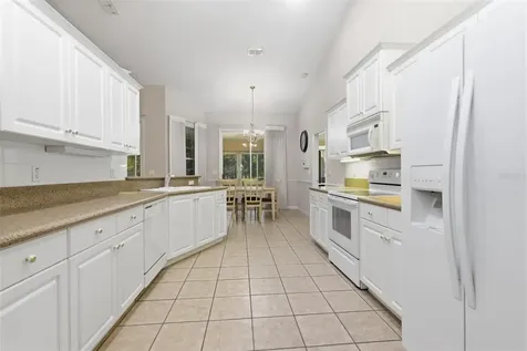 694 Shawsbury Way Deltona FL 32725