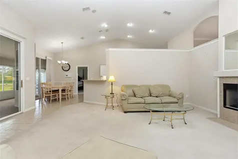 694 Shawsbury Way Deltona FL 32725