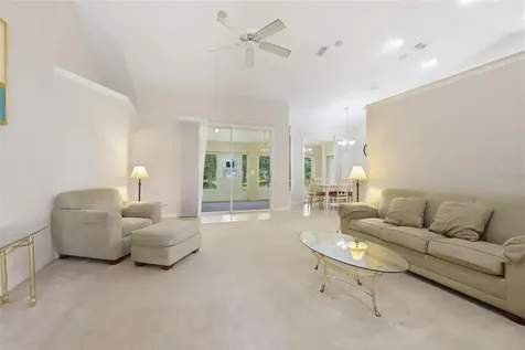 694 Shawsbury Way Deltona FL 32725