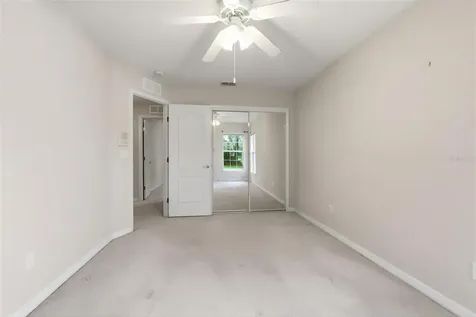 694 Shawsbury Way Deltona FL 32725