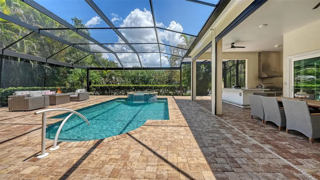 4981 Hubner Circle Sarasota FL 34241