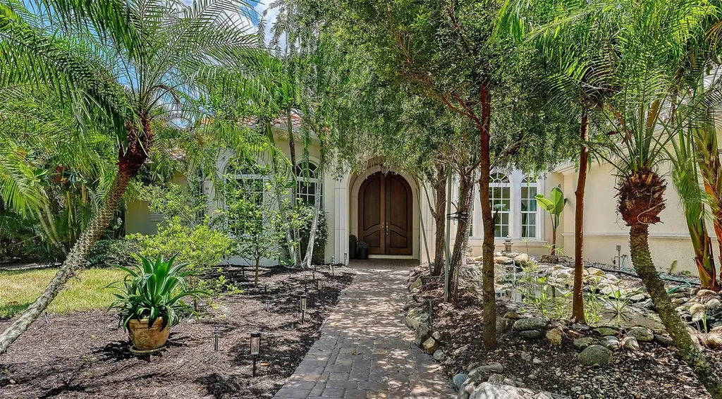 4981 Hubner Circle Sarasota FL 34241