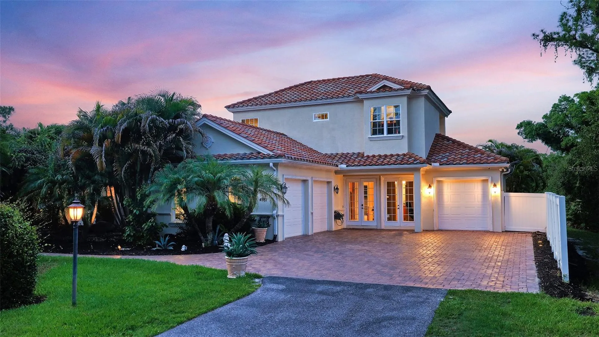 4981 Hubner Circle Sarasota FL 34241