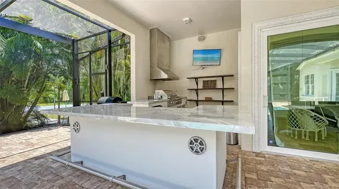 4981 Hubner Circle Sarasota FL 34241