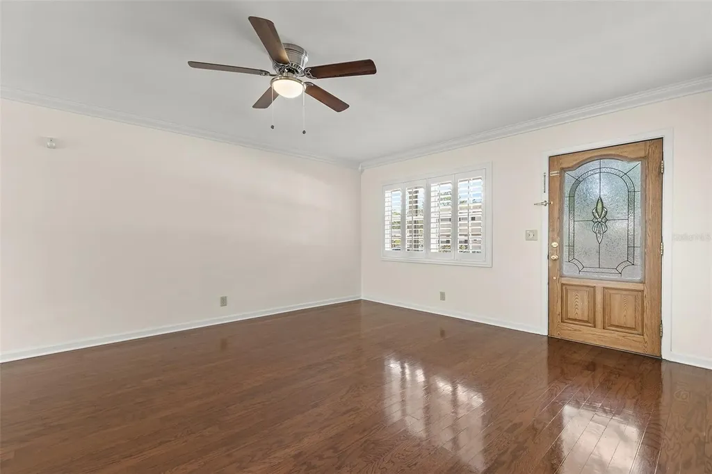 4813 W Bay Villa Avenue Tampa FL 33611