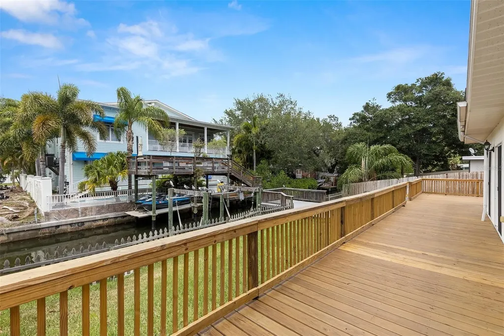 4813 W Bay Villa Avenue Tampa FL 33611