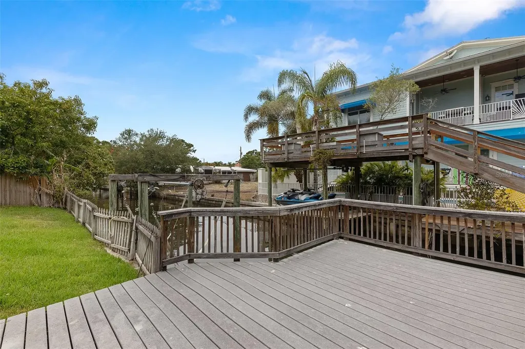 4813 W Bay Villa Avenue Tampa FL 33611